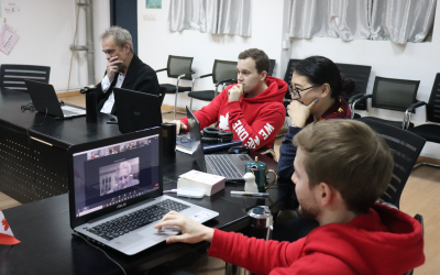 你知道老师们在PRO-D Day都悄悄干嘛了？他们一起闯关升级去啦！
